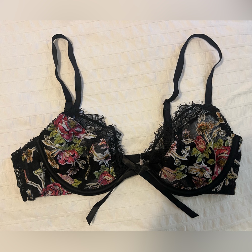 Victoria’s Secret Unlined Floral Demi Bralette